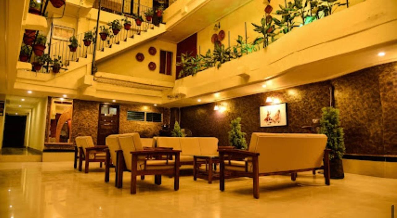 Hotel Devyog Sāgar 외부 사진